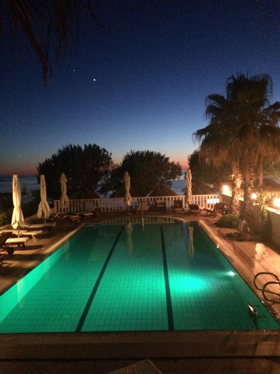 Villa Kastel ポヴリャナ エクステリア 写真
